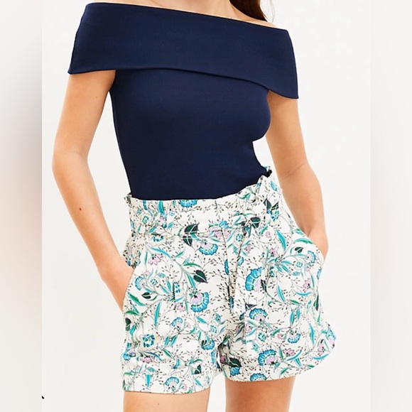 LOFT Paperbag Shorts - Multi Color, Size 4 NWT - Picture 3 of 7